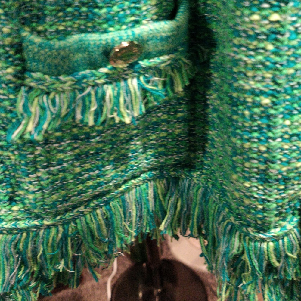 FINAL PRICE Lilly Pulitzer Fringed Knit Sweater Jacket w Signature Gold Buttons - Picture 11 of 15